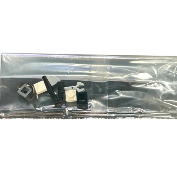 LEGO Ideas 21312 Women of NASA (231 Pieces) Playset - Picture 5 of 8